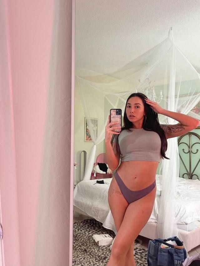 Hot 💦Pretty🥵 Mary 🍑 text my number +1 (213) 564 -7794 I’m down to have fun🍆 - Image 2